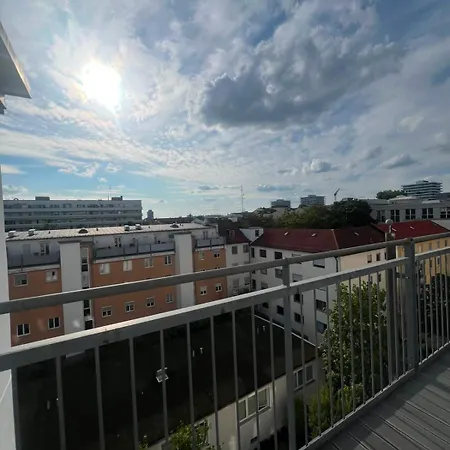 Rooftop Terrace In Schwabing 아파트